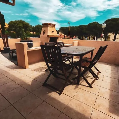 Holiday home Petite Maison, Toute Equipee A 600m De La