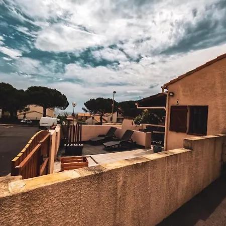 Holiday home Petite Maison, Toute Equipee A 600m De La